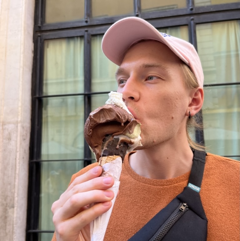 Mikołaj Zapalski's profile picture